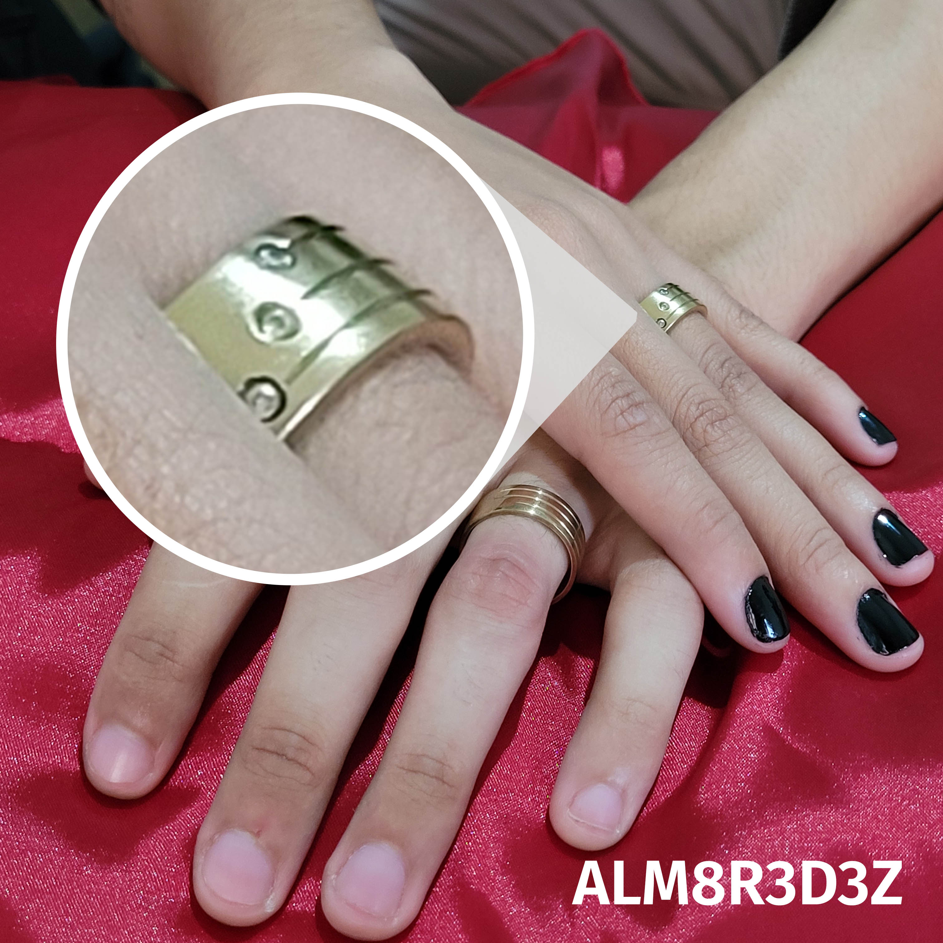 Aliança de Moeda Antiga com Três detalhes e Três Zircônias na feminina com forro de prata- ALM8R3D3Z